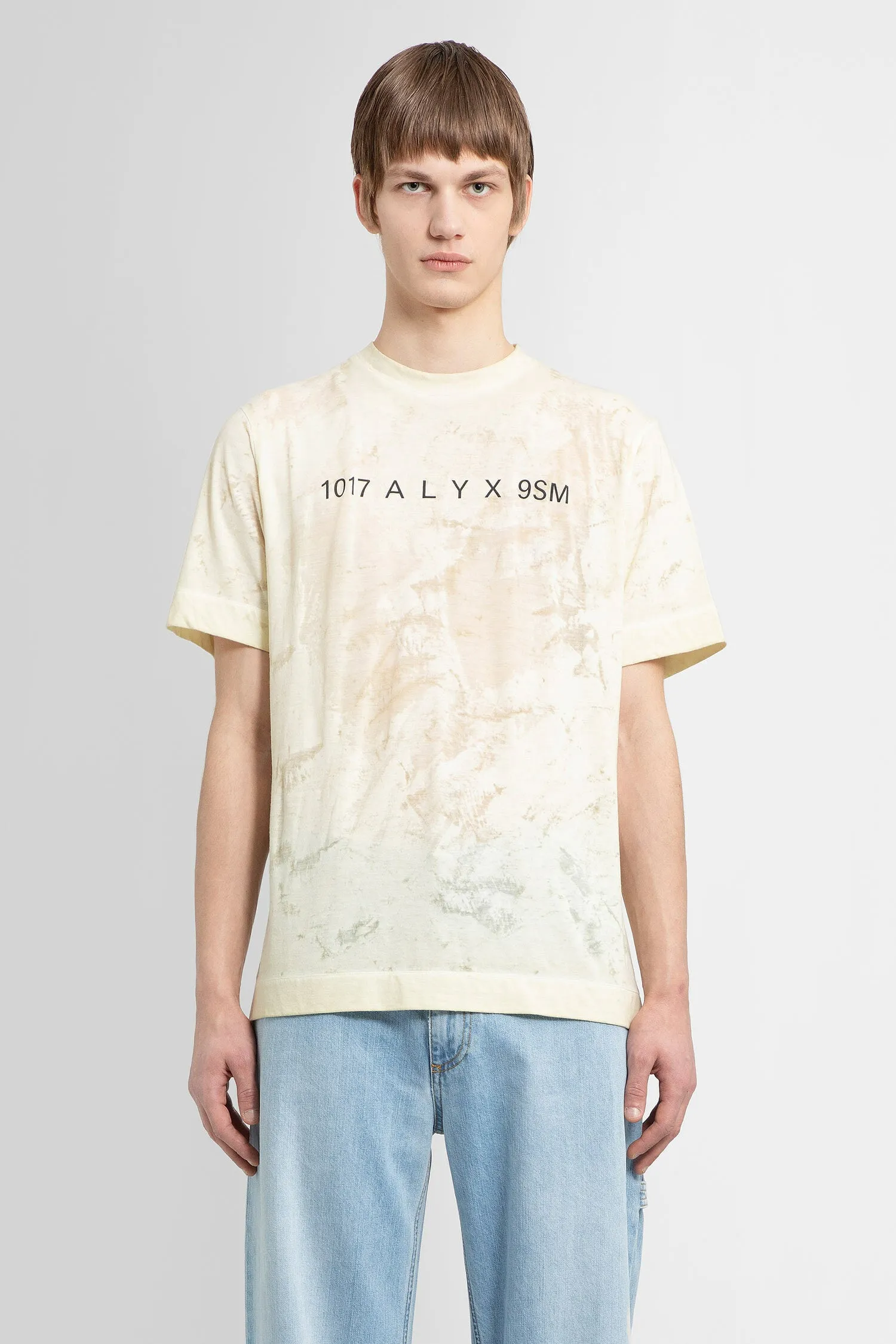 1017 ALYX 9SM MAN OFF-WHITE T-SHIRTS & TANK TOPS