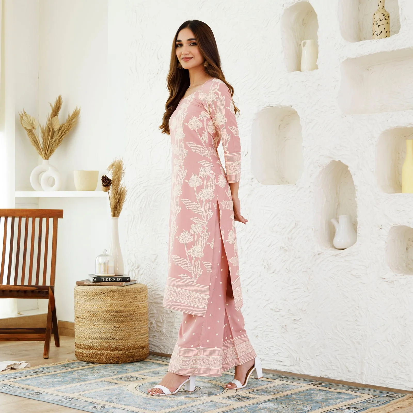 Baby Pink Floral Jaal Kurta Pants Co-ord Set