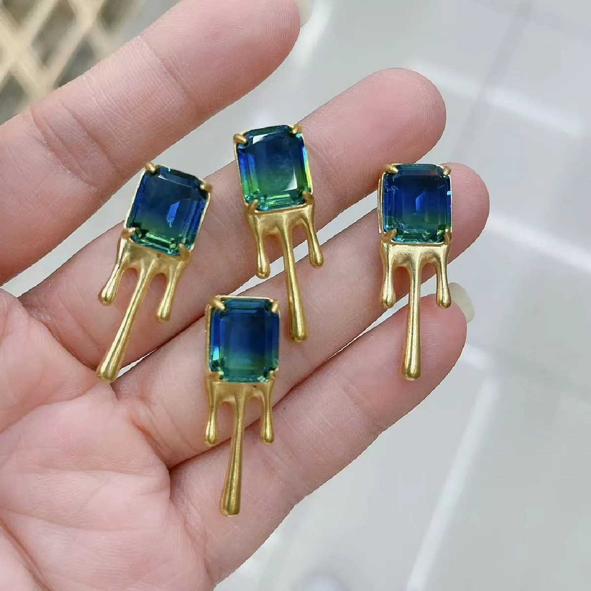 Blue Green Crystal 18K Frosted Gold Stud Earring Pair for Women