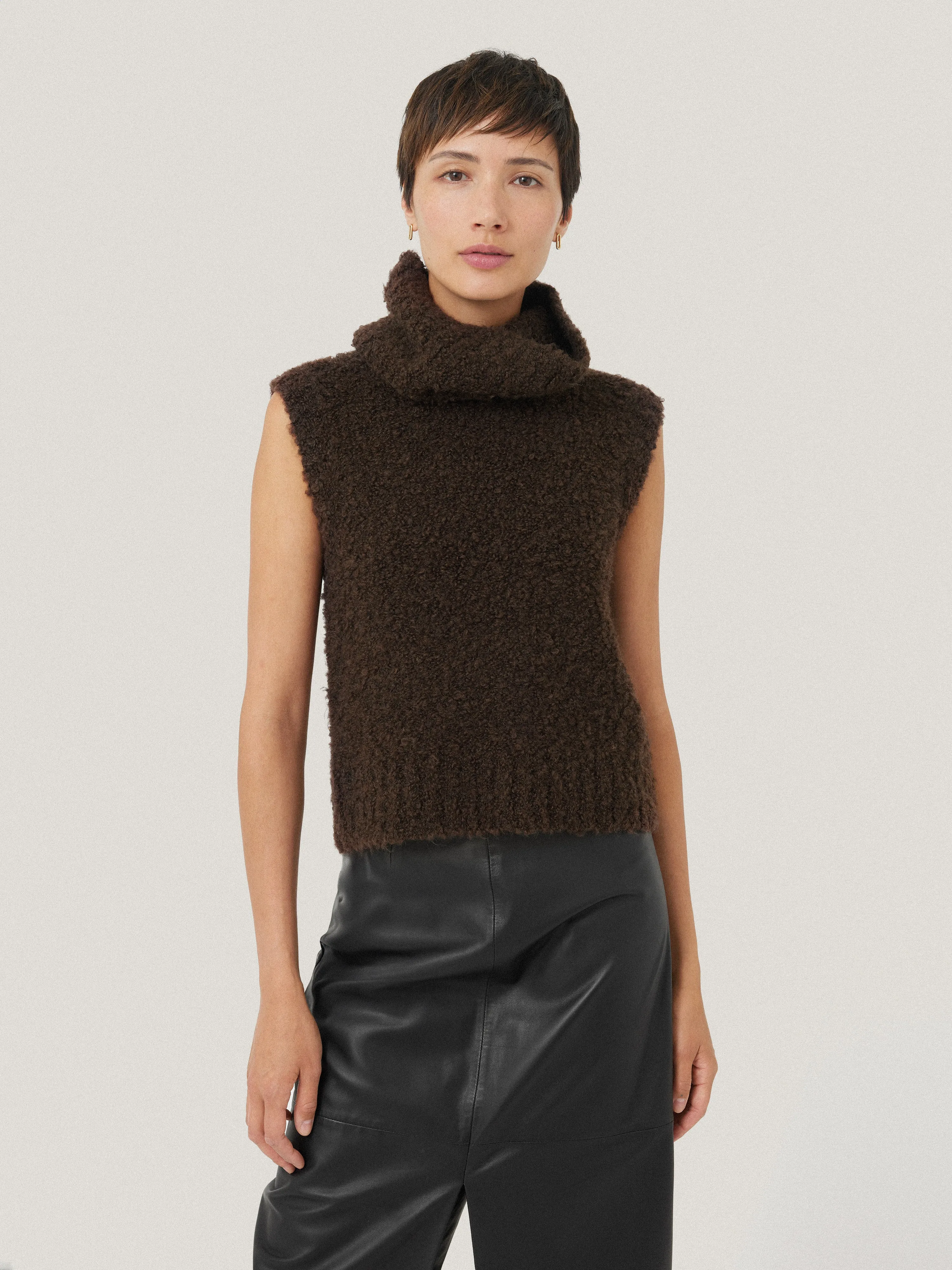 Cosy Boucle Tank and Snood | Brown