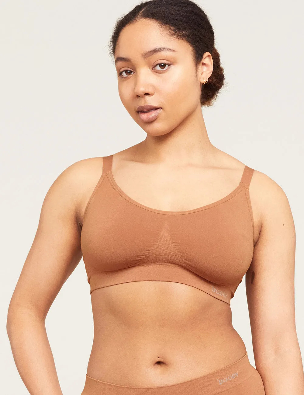 Full Bust Wireless Bra - Nude 2