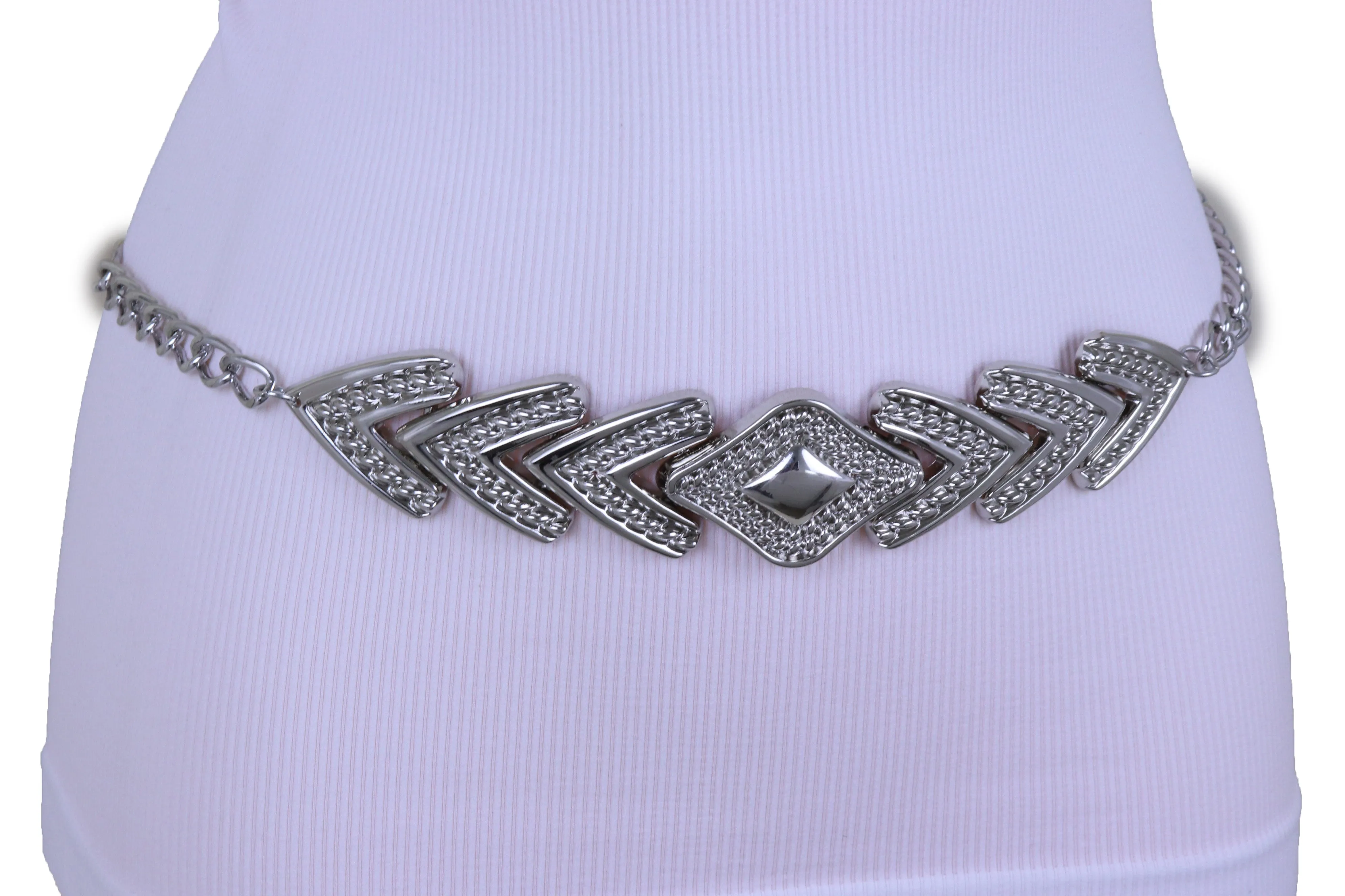 Geometric Arrowhead Metal Chain Belt