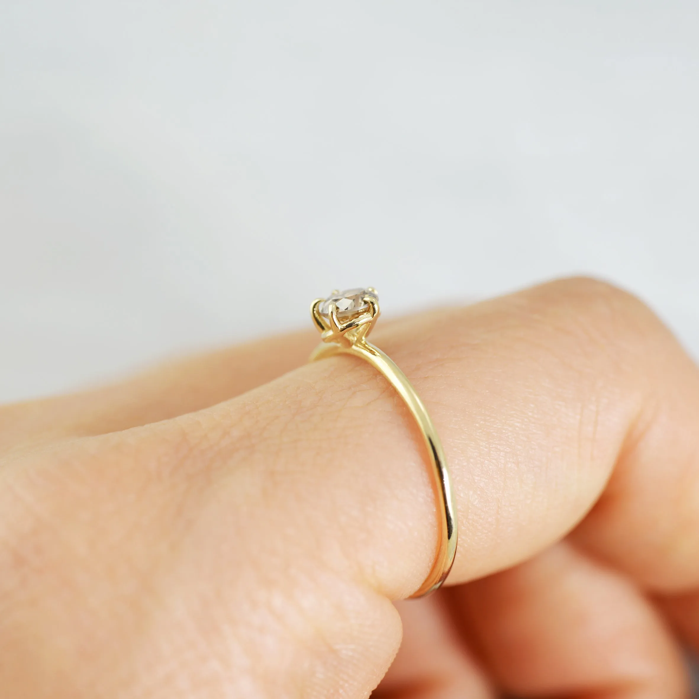 Illusion solitaire Ring (Cognac Diamond) - 14K/ 18K Gold