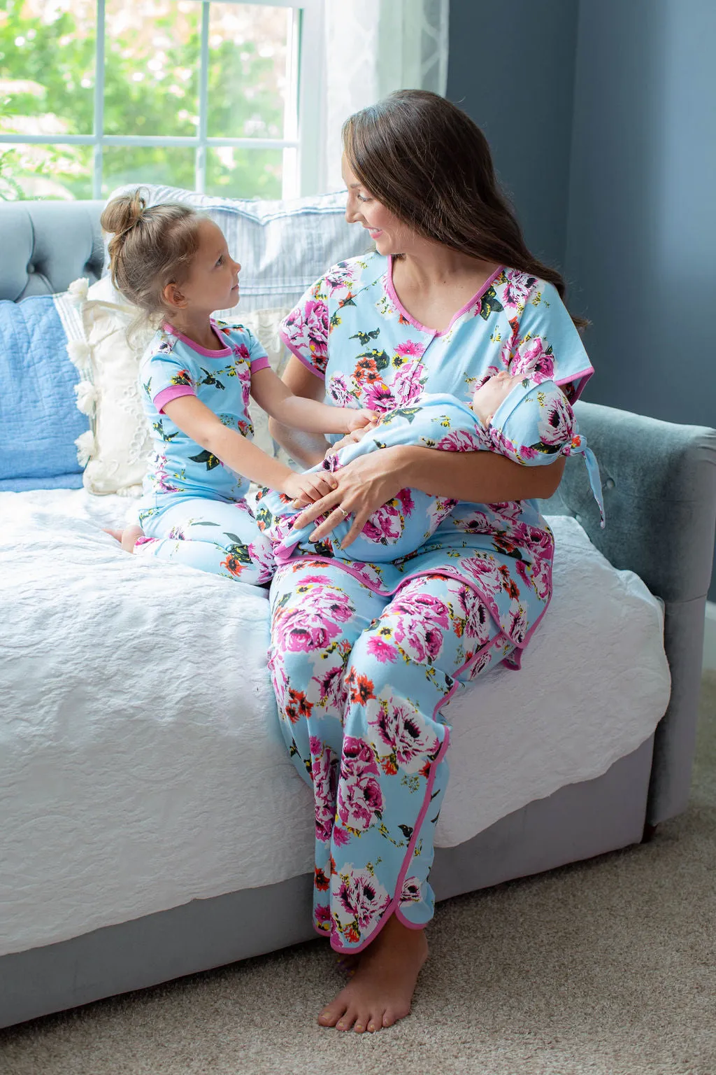 Isla Mom Pajamas & Big Sister Pajamas & Matching Swaddle Blanket Set