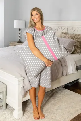 Lisa Delivery Gownie & Matching Pillowcase Set